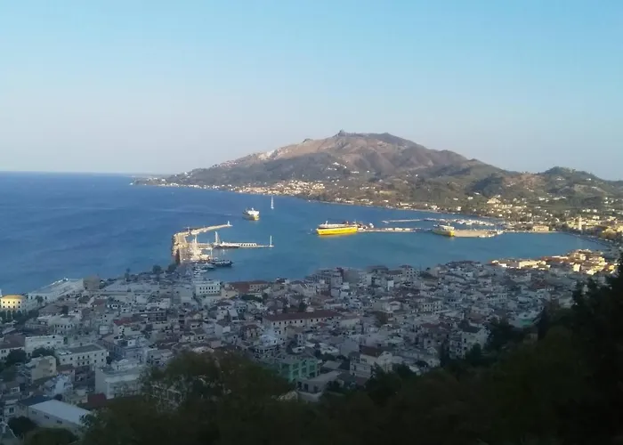 Araucaria - Close To & Zante Town, By Zantewize Apartament *