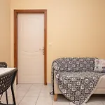 Araucaria - Close To & Zante Town, By Zantewize Appartement