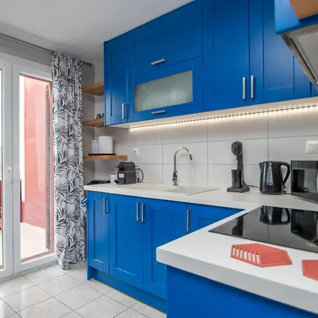 Araucaria - Close To & Zante Town, By Zantewize * Tsilivi (Zakynthos)