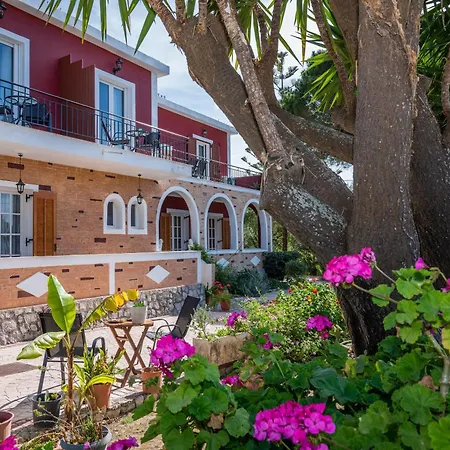 Appartement Araucaria - Close To & Zante Town, By Zantewize *