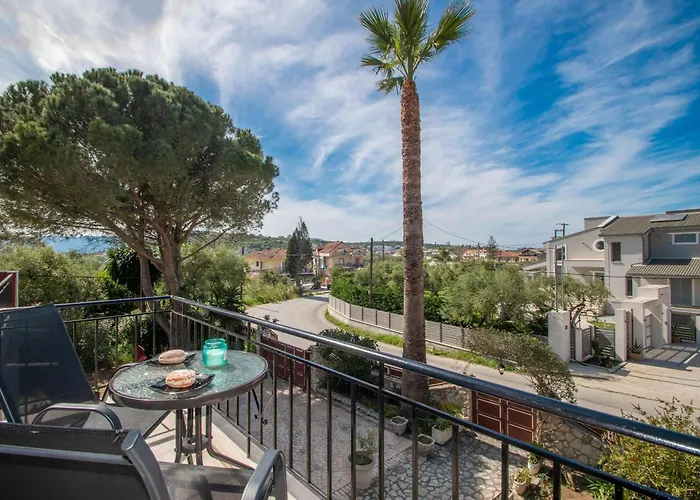 Araucaria - Close To & Zante Town, By Zantewize Apartmán Tsilivi (Zakynthos)