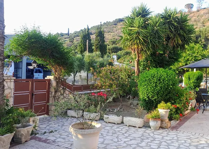 Apartmán Araucaria - Close To & Zante Town, By Zantewize Tsilivi (Zakynthos)